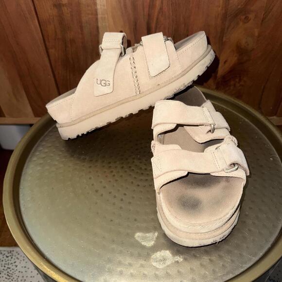 UGG Goldenstar Hi Slide - Picture 1 of 4